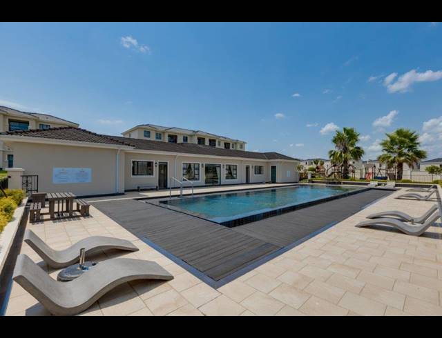 3 BEDROOM APARTMENT TO LET IN FOURWAYS